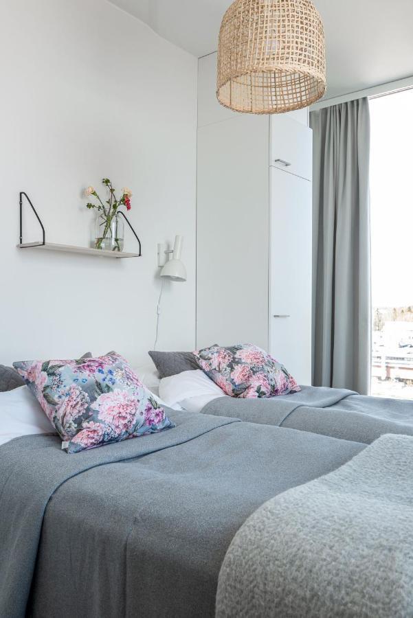 SleepWell Apartments Itäkeskus, close to metro Helsingfors Exteriör bild