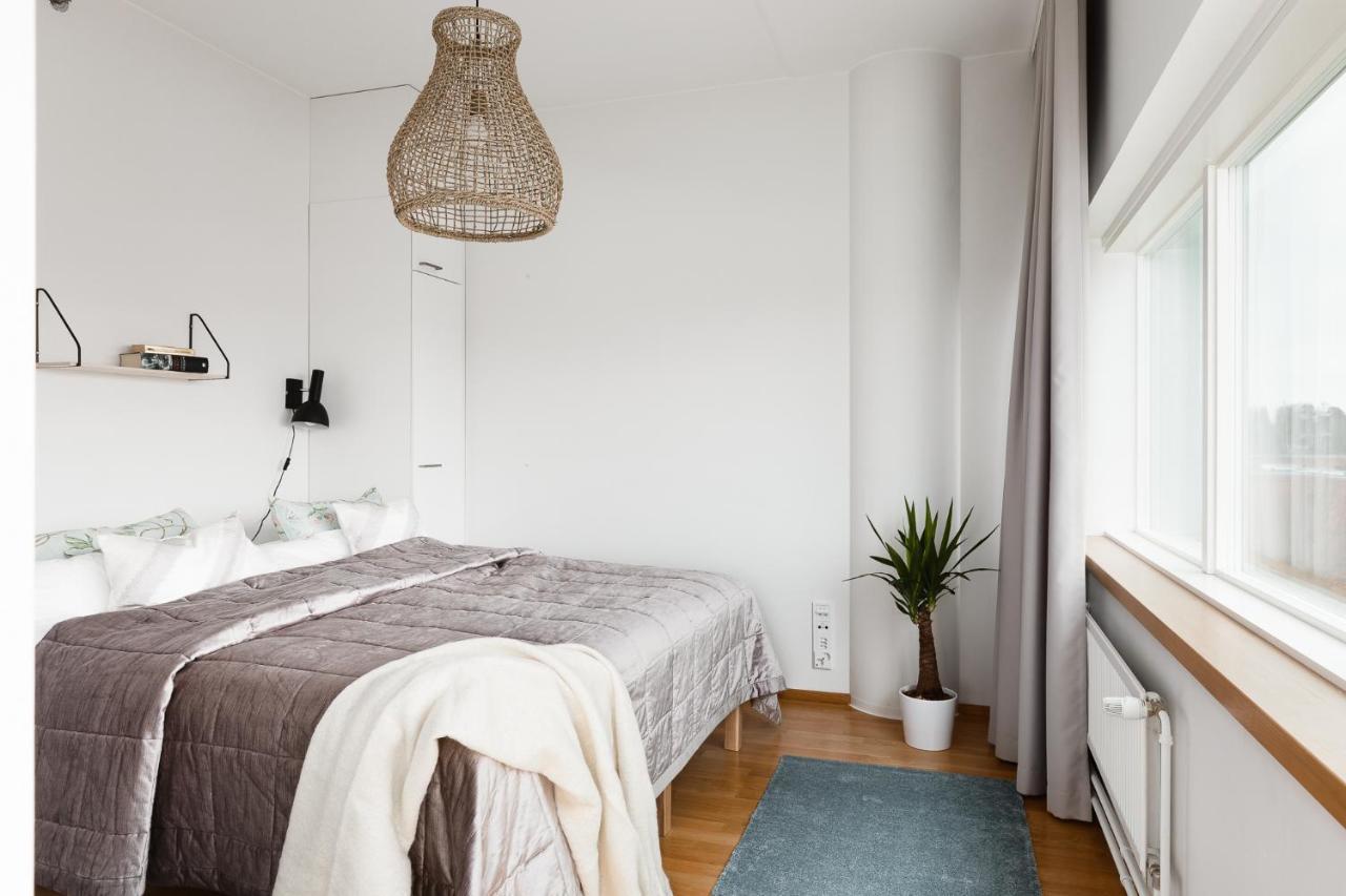 SleepWell Apartments Itäkeskus, close to metro Helsingfors Exteriör bild
